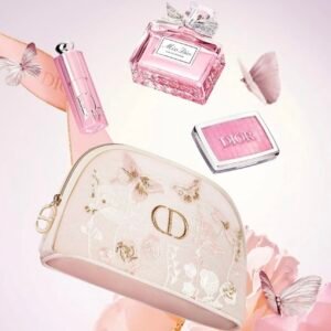 Dior makeup pouch🦋